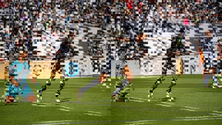 Cricket Star Announces Surprise Retirement Citing Concerns Over Player Wellbeing